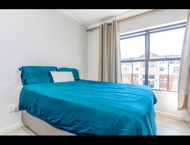 1 BEDROOM APARTMENT FOR SALE IN OLIVEDALE